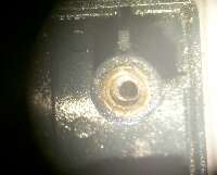 残りネジに穴が開く